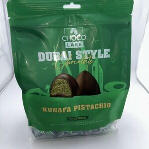 Dubai Style Chocholate Kunafa Pistachio Luxury Rich Milk Chocolate 32 oz.
